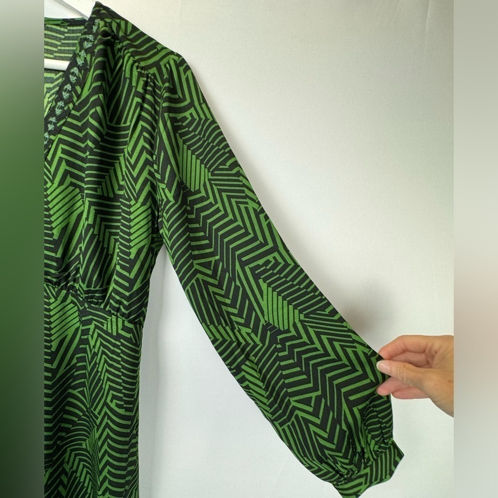 Anna Kay An’ge Orfyrie Dress Long Sleeves Green Tropical Print Lightweight Small - Picture 7 of 12